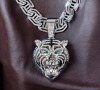 Domineering Green Eyed Tiger Head Shaped Pendant Paired With A 20 Inch Rhinestone Cuban Necklace - 2