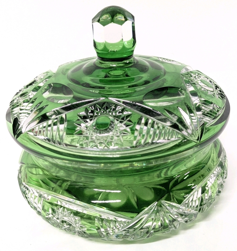 Gorgeous Bohemian Emerald Green Cut to Clear Crystal Pinwheel Lidded Candy Dish - 5.25" Tall