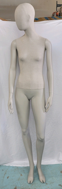 Bonaveri 6ft Female Store Mannequin w/Movable Arms & Hands . Not Free Standing , Will Need Base . Minor Wear from Store Display Use .