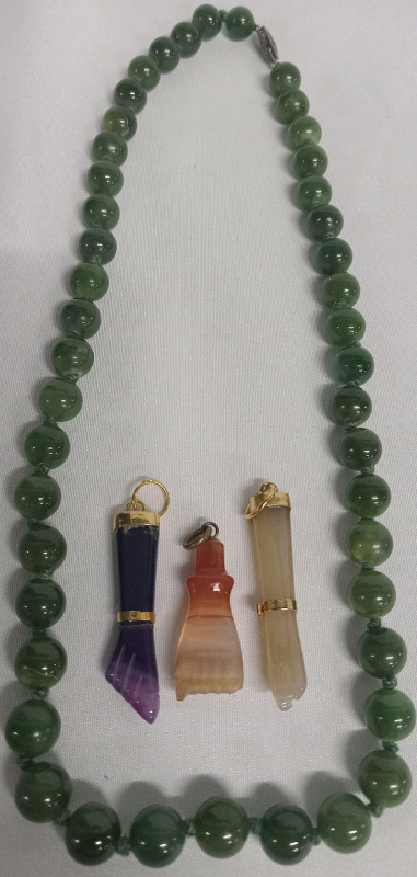 4 Vintage Pieces of Lovely Jewelry