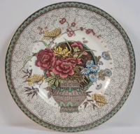 Vintage Clarice Cliff " Ophelia" Dinner Plate , measures 10 3/4" diameter . Made in England by Newport Pottery
