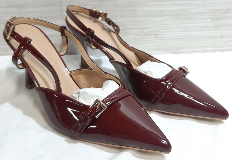New Fashion Shoes Womens Leather Pointed Heels, Size 5.5