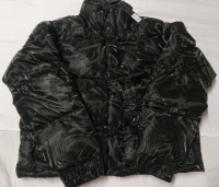 New | Size M Men's Cropped Puffer Jacket