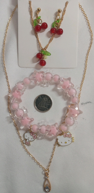 New | Women's Jewelry Lot | Comes w/ 2 Necklaces, 1 Bracelet & 1 Pair of Earrings | Largest Item Measurs 20"