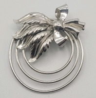 Vintage Sterling Silver Bond Boyd Brooch .