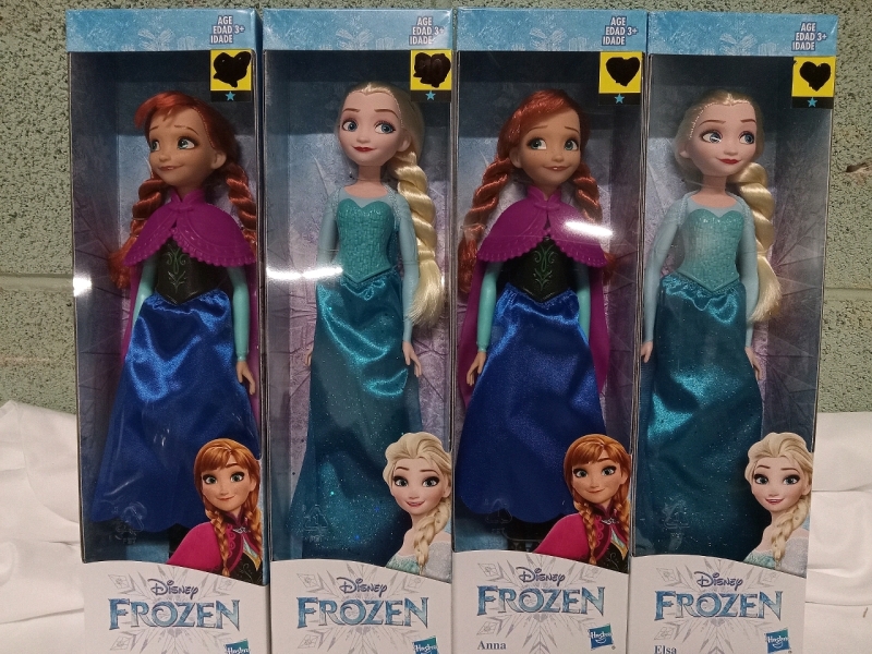 4 New | Disney Frozen Sisters Dolls | 2 Elsa & 2 Anna