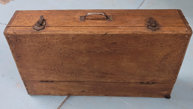 Vintage Oak Wood 5-Drawer Carpenters Tool Box w/Tools . Measures 31"&times;18"&times;7" . Includes Saws , Drill Bits , Files & Mallet
