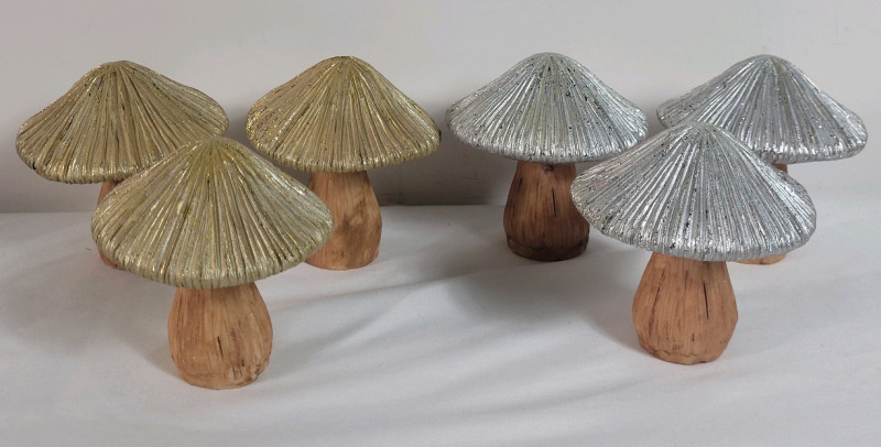 6 New Holiday Style Home Decor Resin Mushrooms , Gold & Silver . Measures 3.5" tall