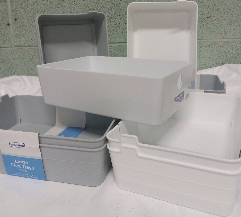 11 New | 10.5" x 6.9" x 3" Large Flex trays/ Storage Containers
