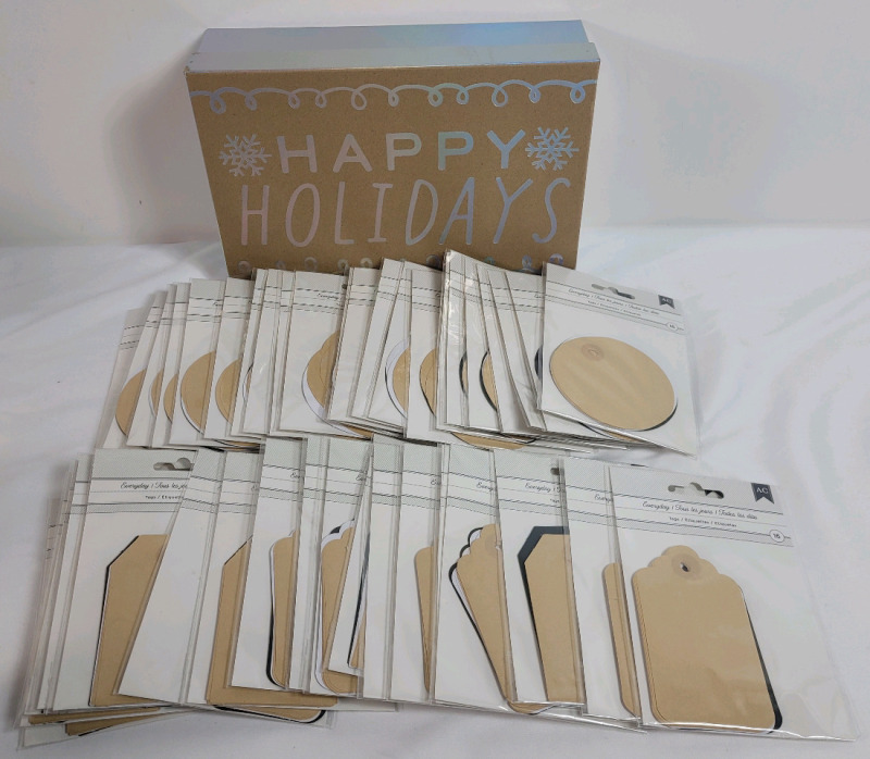 New - 40-Packs Everyday Round & Rectangle Tags w/Box . 40 packs , 16 tags per pack