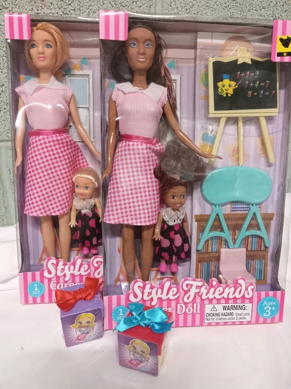 2 New Style Friends Career Dolls: Teacher | 2 Dolls per Box (4 Total) & 2 mini Surprize Dolls