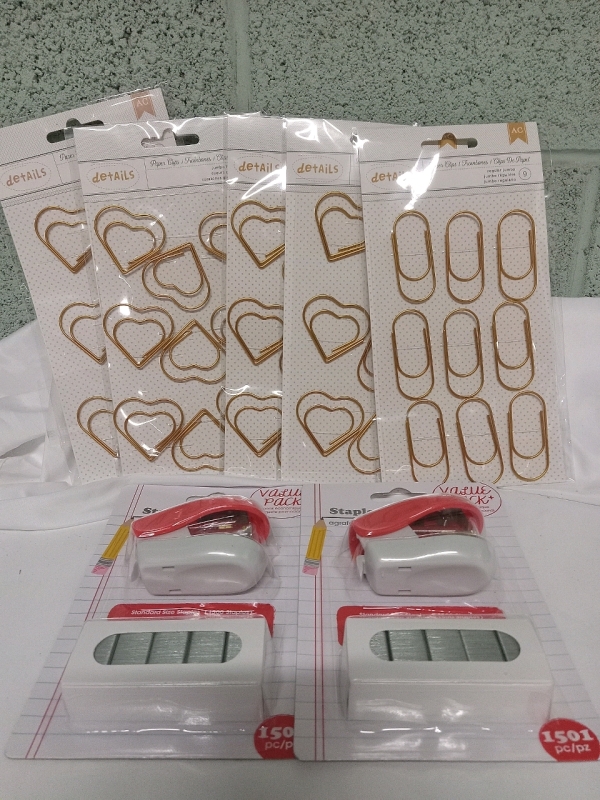 5 New Packs of Paper Clips & 2 Mini Staplers w/ 3000ct Staples total