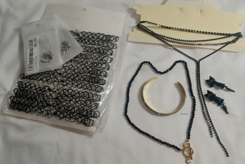 New | 5+ Pieces | Women's Black Themed Jewelry w/ Gold and Silver Tones