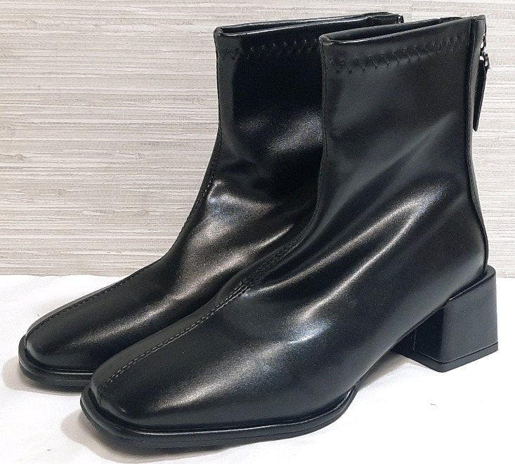 Fashion Women Artificial Leather Solid Color Autumn Thick Sole Square Heels Zipper Short Booties Square Toe Womens Shoes, Size 6.5