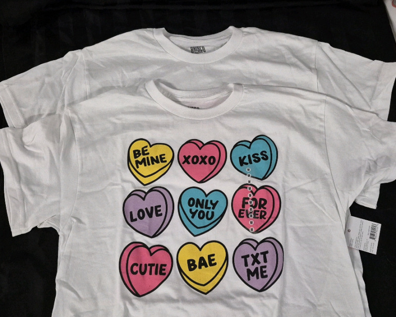 2 New sz Medium Brisco Adult T-Shirts