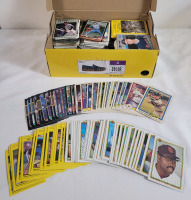 1981 - 1994 MLB Baseball Trading Card Singles . 750+ Trading Cards