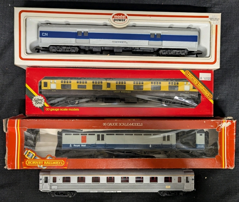 4 Model Trains - Model Power HO Scale Budd Passenger Car 8841 Canadian National Baggage - Hornby R743 G.W.R Composite Coach With Seats OO Gauge - Hornby R416 Operating Mail Coach BR Livery OO Gauge - Hornby SNCF Bordeaux Coach HO Gauge