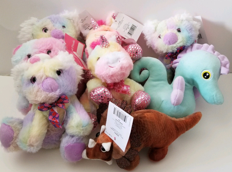 8 New assorted 7" plush stuffies