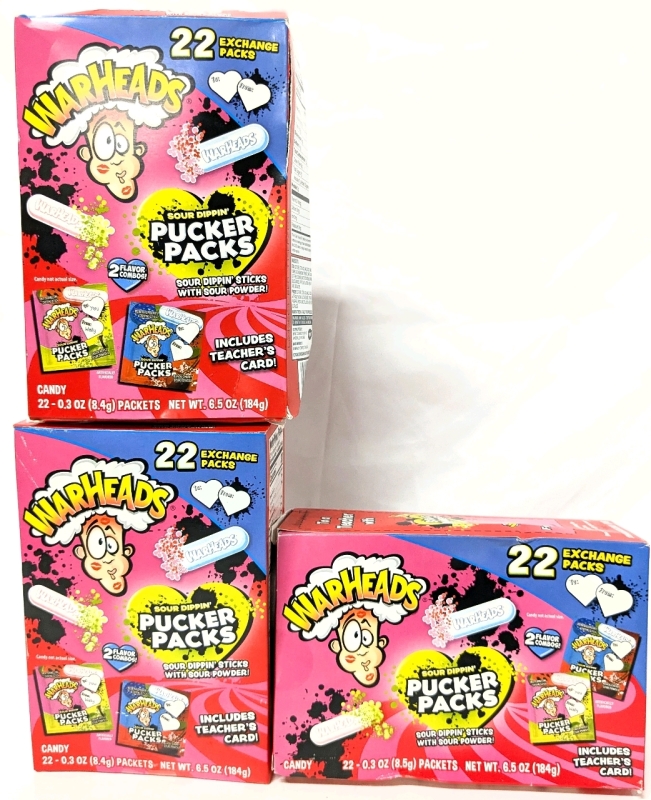 3 New WARHEADS Sour Dippin' Pucker Packs Sour Dipping Sticks with Sour Powder - 22 Packets 8.5g per Box | BB Sept 2026
