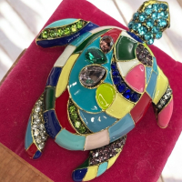 Vibrant Mosaic Turtle Enamel Brooch Elegant Rhinestone Retro Baroque Design Approximately 2.5 x2 Inch