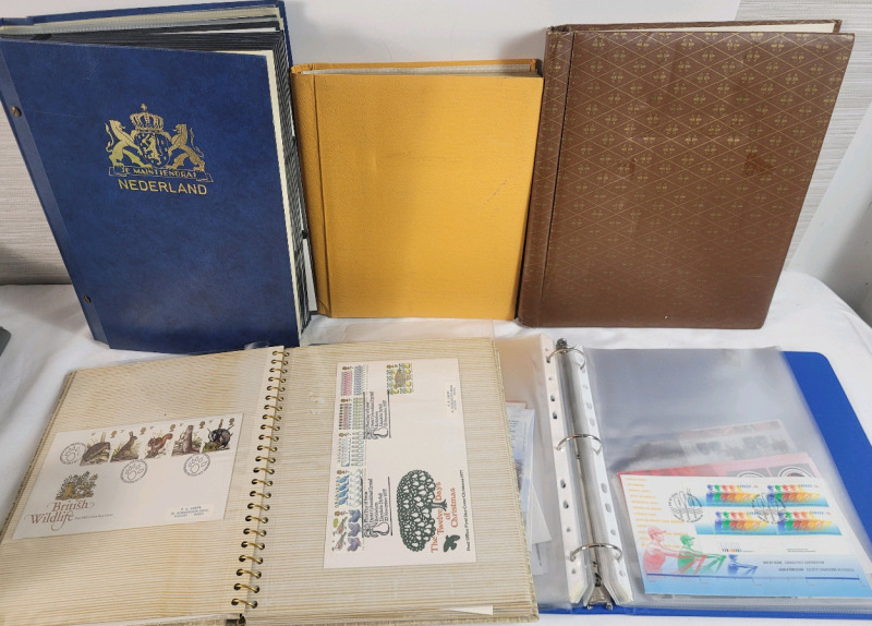 Canada , Great Britain & Netherlands 1st. Day Issue Postage Stamps . Five (5) Books / Binders Full