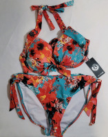 New - Relleciga 2-Piece Women's Swimsuit / Bikini Set , Size Medium . Retail $130