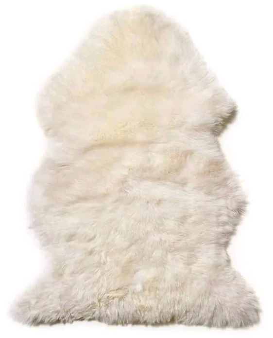 New | 100% Austrailian Sheepskin Rug | 2ft x 3ft