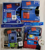 12 New Size Small Boys Hanes Boxer Briefs . Size Small , Waist 22.5" - 24.5"