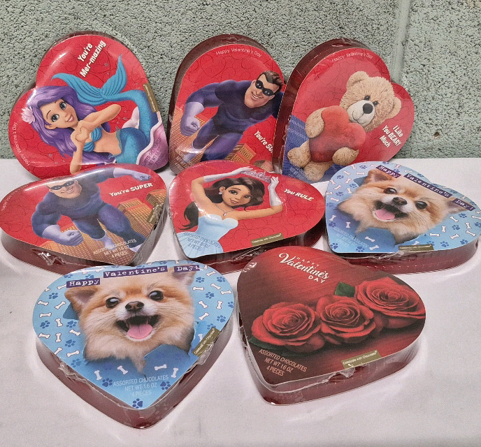 8 New Elmer Chocolate Assorted 4-Piece Chocolate Heart-Shaped Boxes - 45g ea | BB 05/05/2026