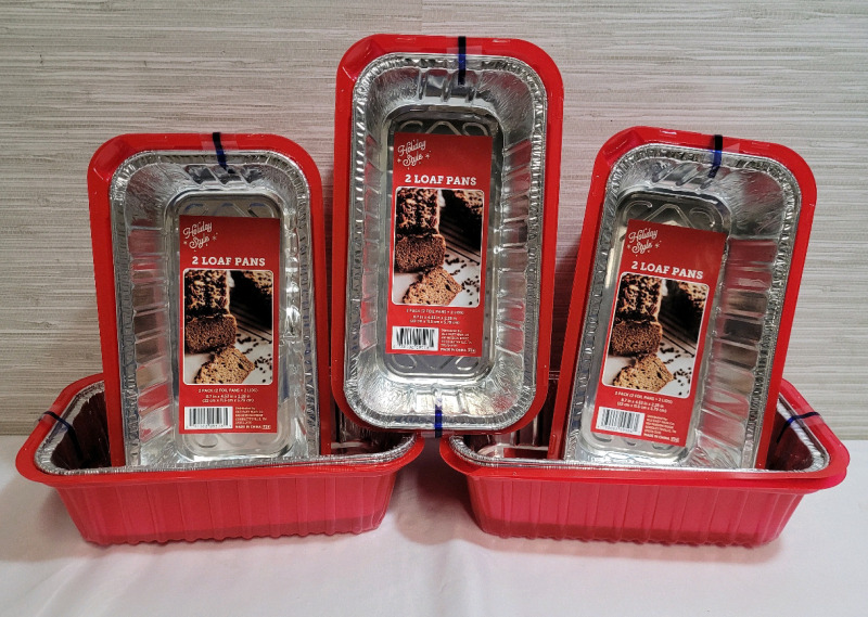10 New Holiday Style Baking Loaf Pans . 5 Packs , 2 Per Pack . Measures 8.7"&times;4.5"&times;2.25"]