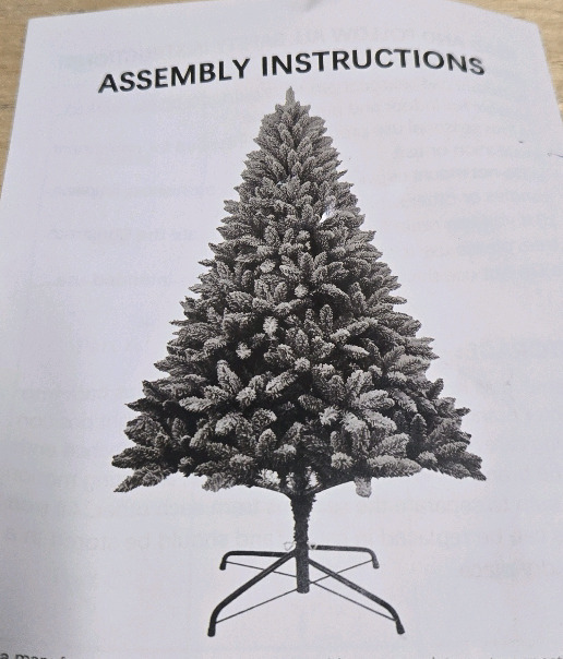 New In Box | 7.5ft Tall Christmas Tree W/ Stand * Some Assembly Required * | * Retails $200+ *
