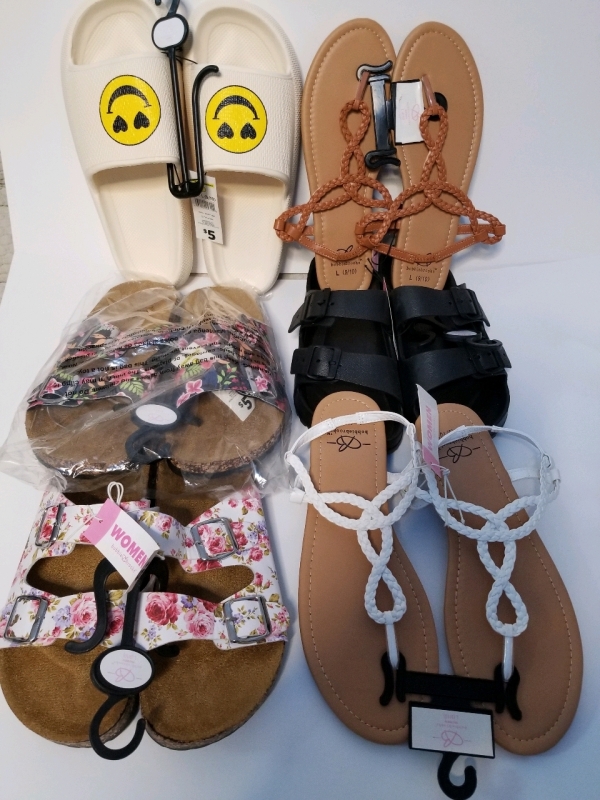 6 pairs of assorted New Bobbie Brooks sandals Ladies size Large (9-10)