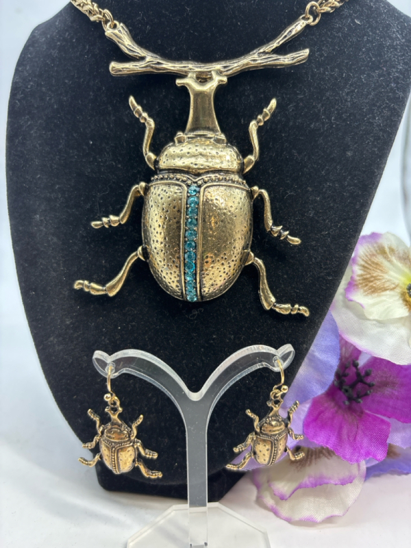 Statement Beetle Rhinestone 18K Golden Plated Jewelry Set Necklace approximately 3 x 3 Inch Pendant Chain 21 Inch + 3<br/>Earrings 1.4 Inch Sheppard Hook<br/>