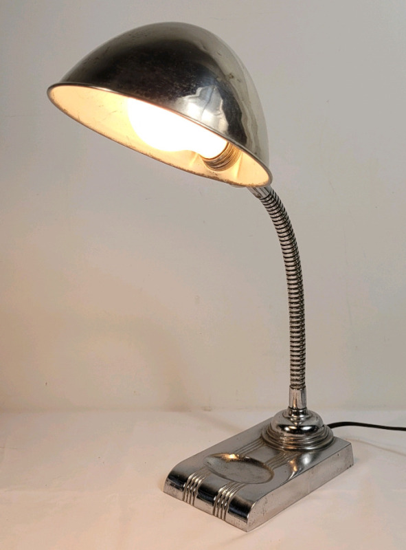 Vintage Gooseneck Art Deco Style Desk Lamp . Test Working , Bulb Included