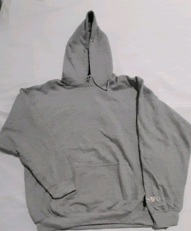 New Heavy Blend Gildan Hoodie in Gray Size L