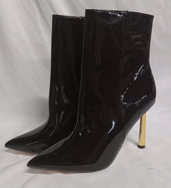 New | Women's Size 10| Faux Leather Shiny Boots w/ Pointy Heel and Hold Toned Accent