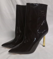 New | Women's Size 10| Faux Leather Shiny Boots w/ Pointy Heel and Hold Toned Accent