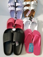 6 pairs of assorted New Bobbie Brooks sandals Ladies size small (5-6)