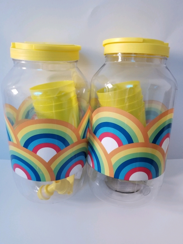 2 new plastic drink dispensers with glasses