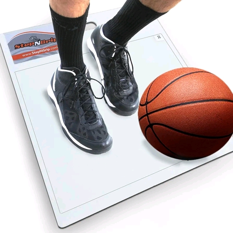 New Step 'N Grip Traction Board with Sticky Sheets, Includes 30 Sticky Sheets, 21"x18"