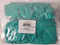 12-Pairs New Large Stellar Flock Lined Nitrile Gloves (09) . Gloves measure 12" Long , Each Pair Individually Sealed . Retail $210+