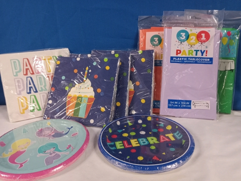 10 New Party Supplies Items including Napkins, Plates & More