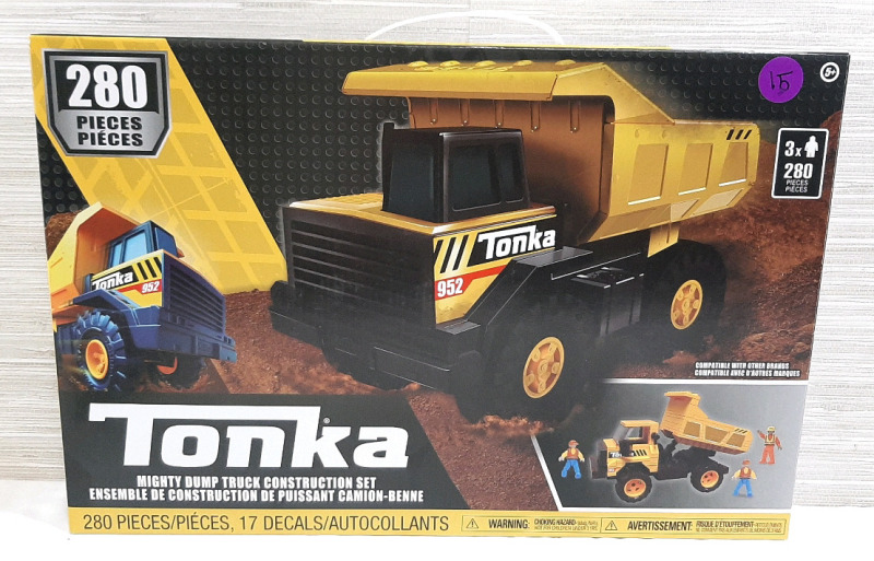 New in Box 280 Piece Tonka Mighty Dump Truck Construction Kit, Includes 3 Worker Figures