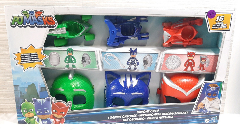 New in Box PJMasks Chrome Crew Masks & Toy Cars