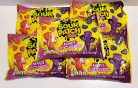 5 (10 oz) bags of SOUR PATCH kids hearts bb Oct 2026