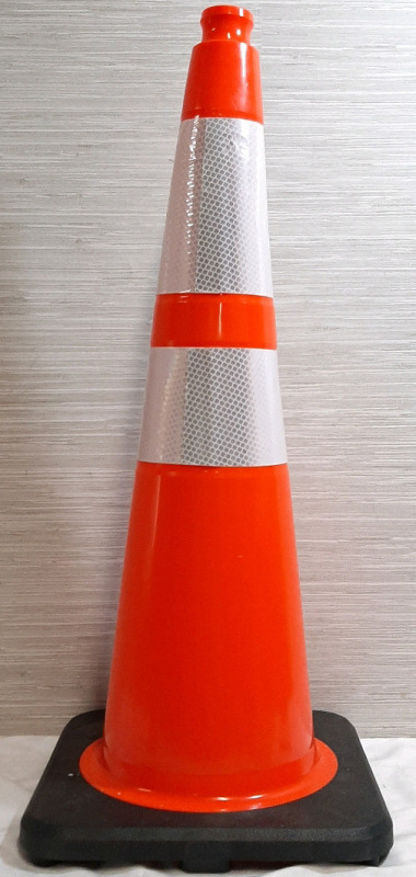 New in Box Eight 28" PVC Traffic Cones