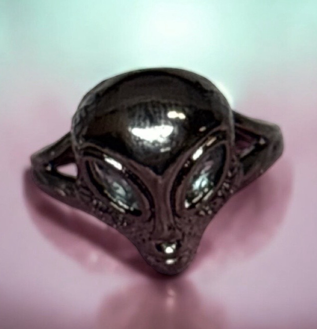 Avant-Garde Black Copper Alien Ring Cubic Zirconia Size 10