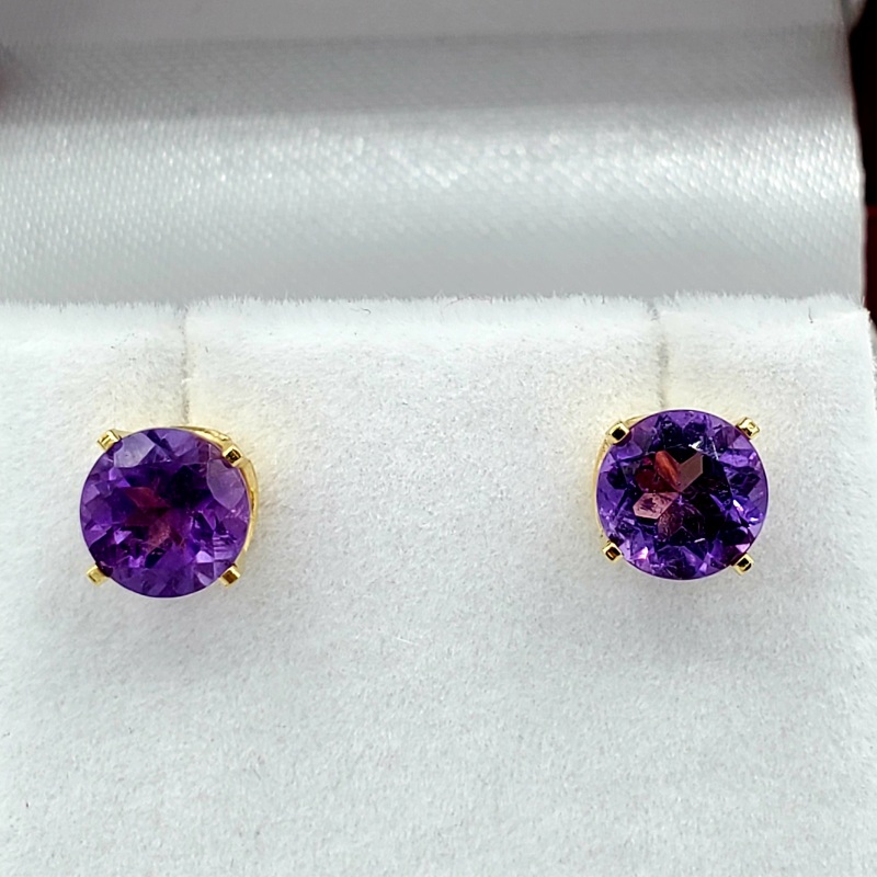 14KT Yellow Gold Natural Amethyst Earring, Retail $350.00. Amethyst is the birthstone for February.