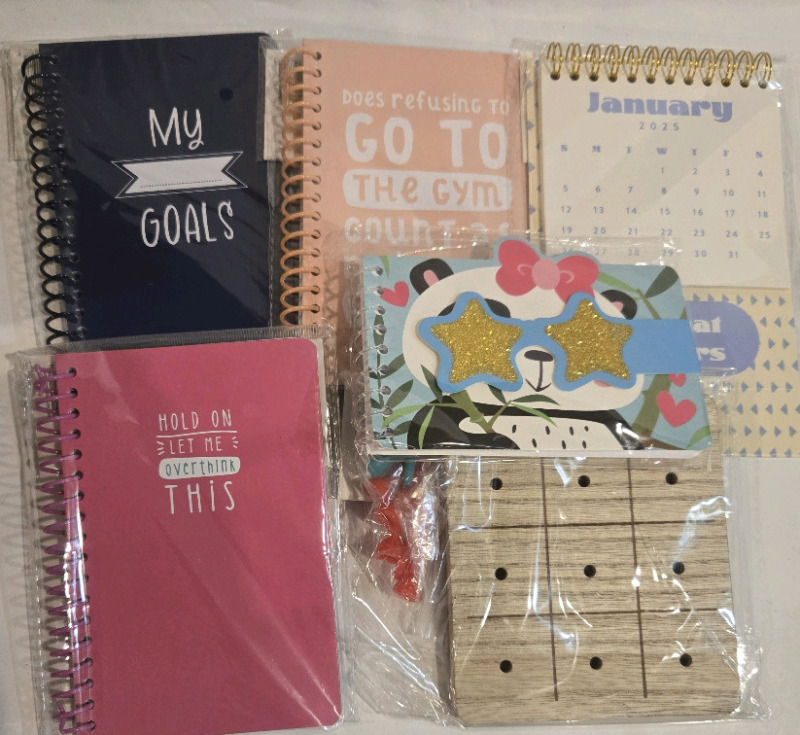 6 New | ( 3 ) Small Journals, Mini Desk Calendar, Notebook & Mini Tic Tac Toe