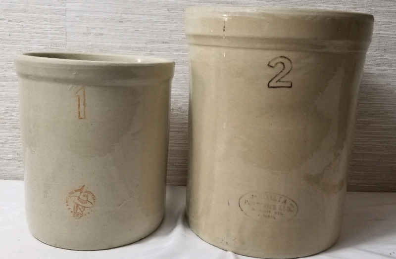 2 vintage crocks one MEDICINE HAT #1 (9") and one MEDALTA #2 (12") no visable cracks but both are dull when pinged